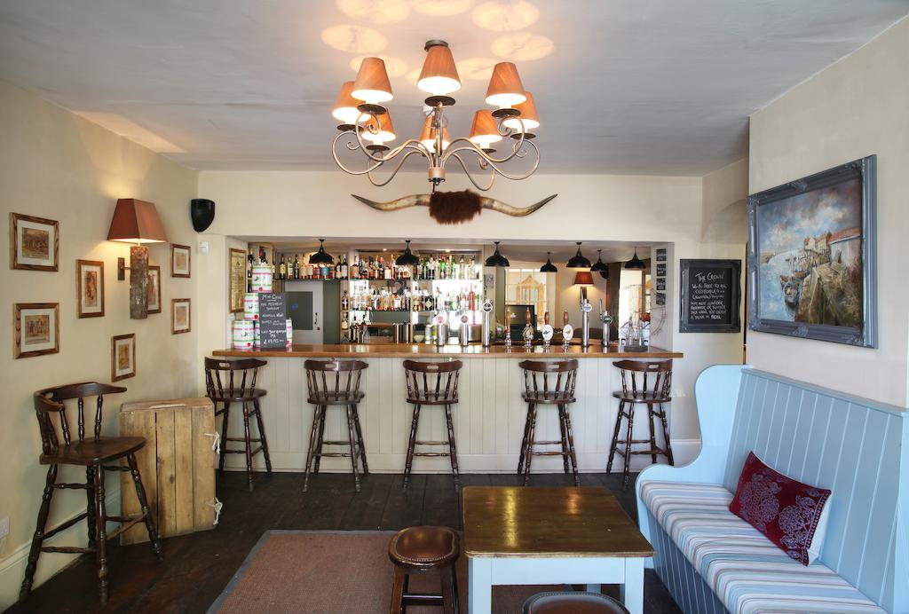 The Crown Hotel Wells-next-the-Sea Extérieur photo