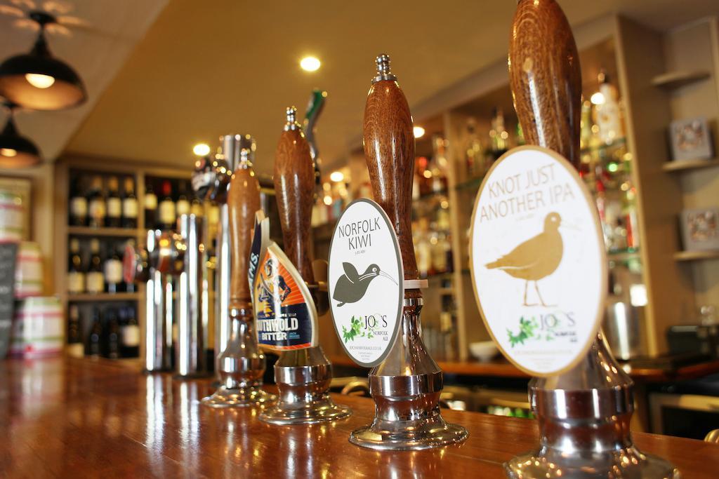 The Crown Hotel Wells-next-the-Sea Extérieur photo